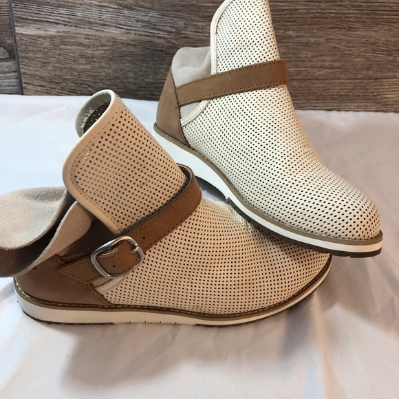 EMU Australia Women’s Suede Fabric Perforated Lightweight Booties SZ 8/8.5 Ankle - Picture 13 of 16